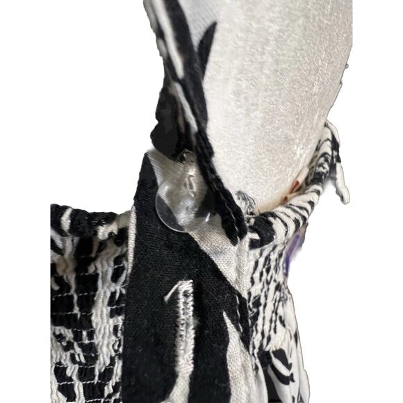 Knox Rose Women's Wide Strap Sleeveless A-Line Dress Black Floral Size Medium - Picture 5 of 7